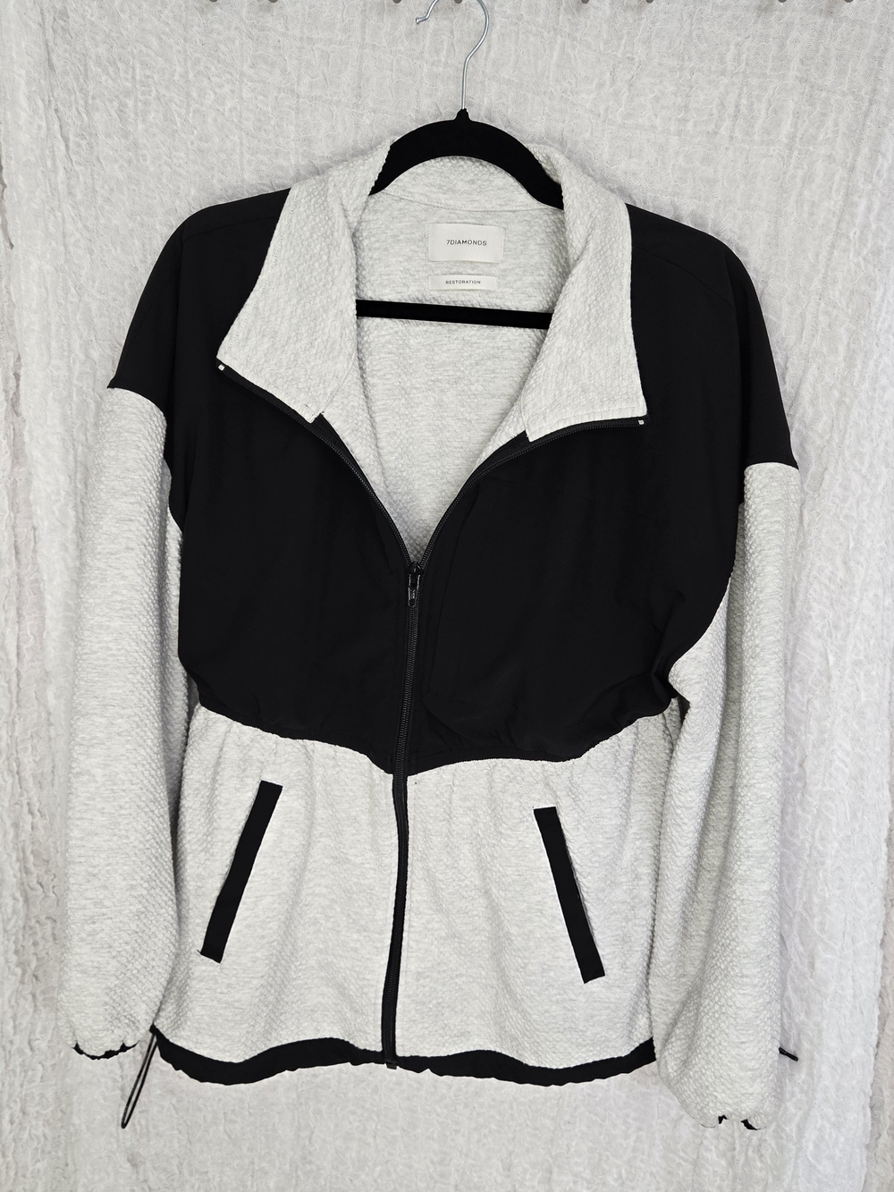 7 Diamonds Women's Restoratiom Jacket